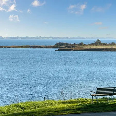 Prázdninový dům Nica - 100m From The Sea By Interhome