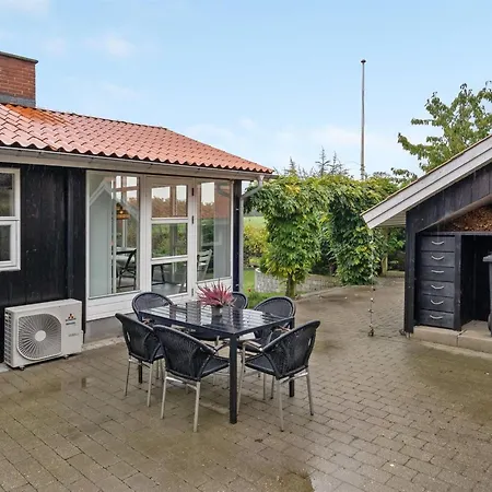 Nica - 100m From The Sea By Interhome Holiday home *