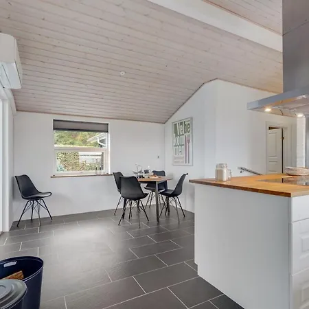 Nica - 100m From The Sea By Interhome Prázdninový dům *