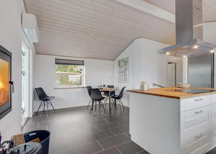 Nica - 100m From The Sea By Interhome Holiday home *