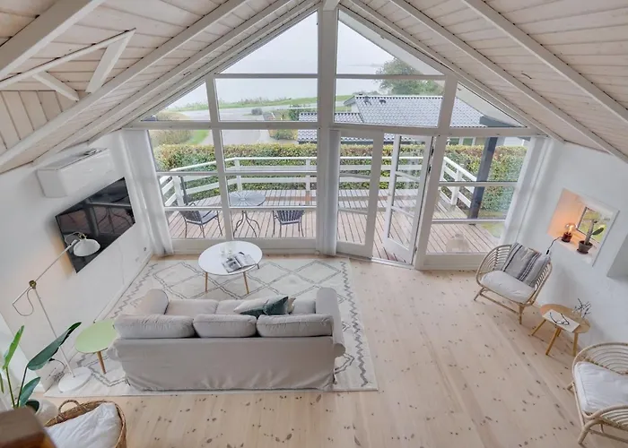 Holiday home Nica - 100m From The Sea By Interhome